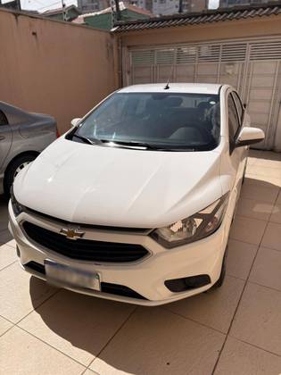 CHEVROLET ONIX 1.4 MPFI LT 8V FLEX 4P AUTOMÁTICO